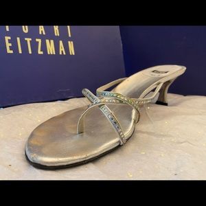 Stuart Weitzman, Raylee White Mordor Slides